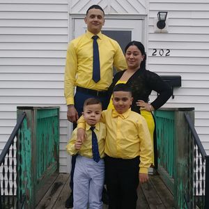 Meet your Posher, Emg